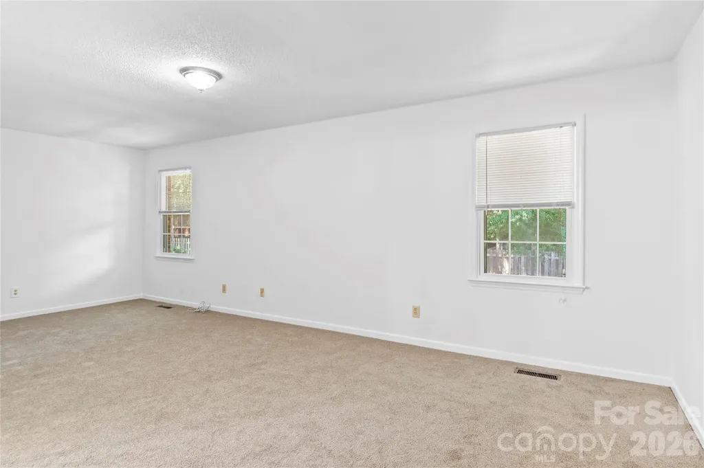 3138 Burke Mill Court Winston Salem NC 27103