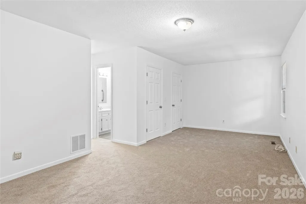 3138 Burke Mill Court Winston Salem NC 27103