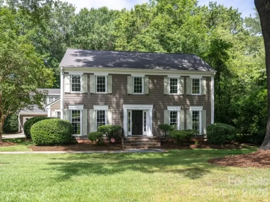 2901 Valencia Terrace Charlotte NC 28211