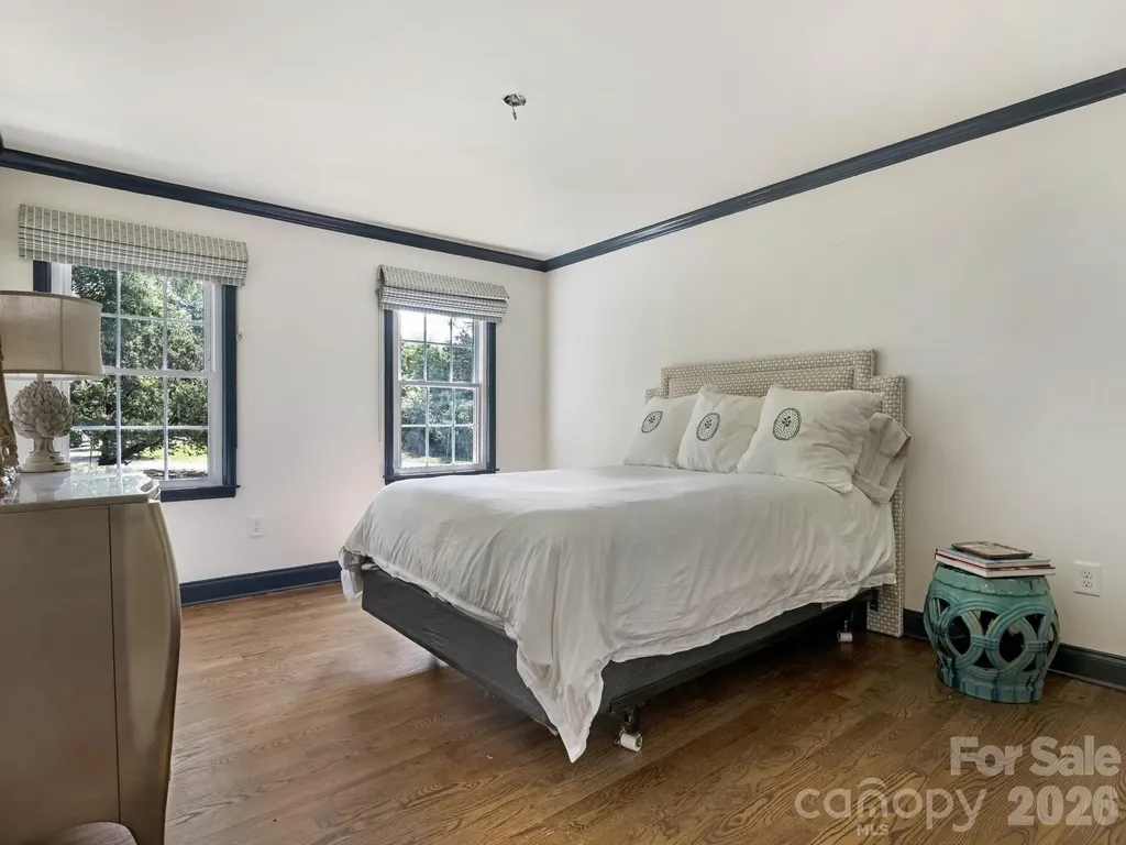 2901 Valencia Terrace Charlotte NC 28211