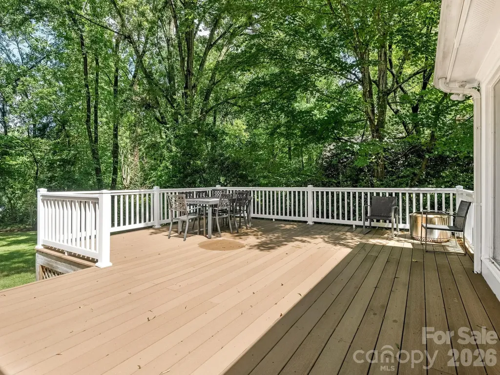 2901 Valencia Terrace Charlotte NC 28211