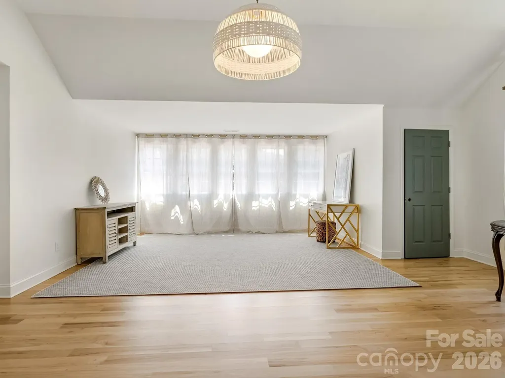 2901 Valencia Terrace Charlotte NC 28211