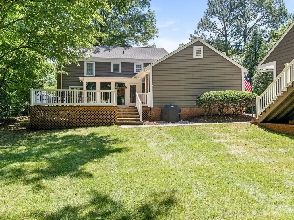 2901 Valencia Terrace Charlotte NC 28211