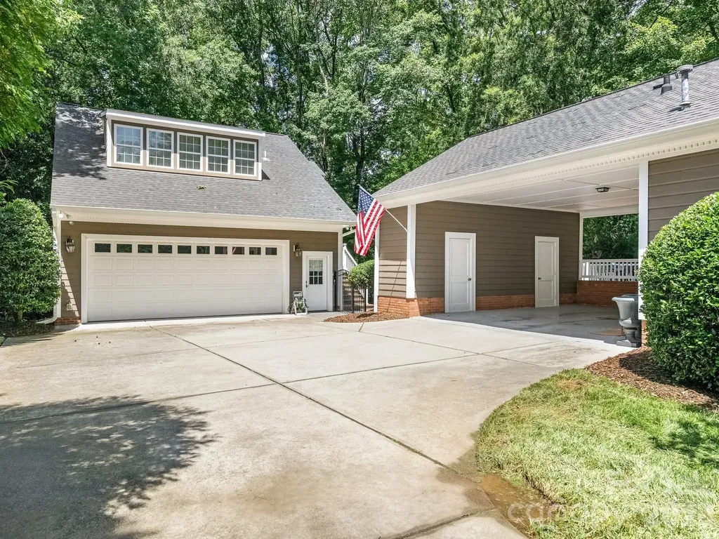 2901 Valencia Terrace Charlotte NC 28211