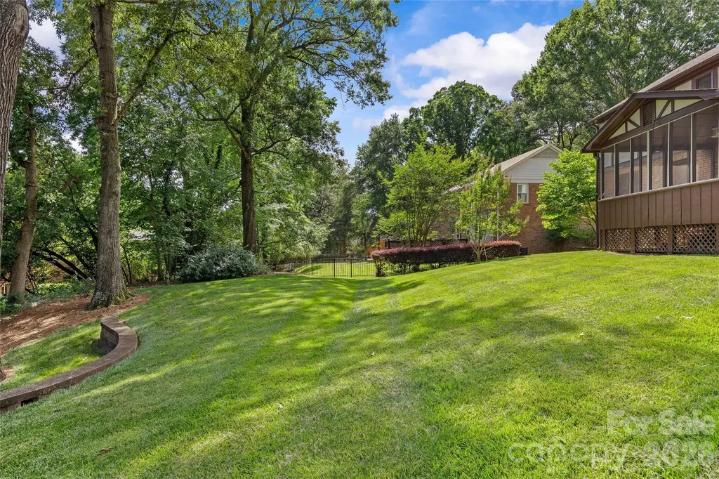 7201 Hopeton Road Charlotte NC 28210