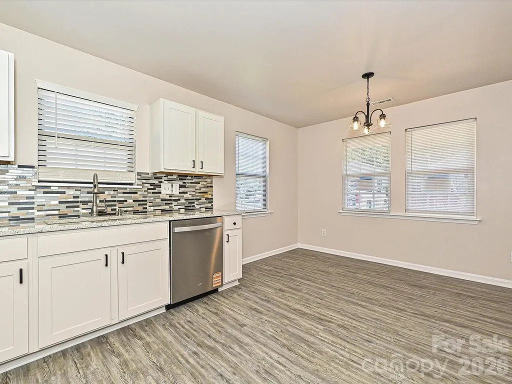 817 Wainwright Avenue Charlotte NC 28206