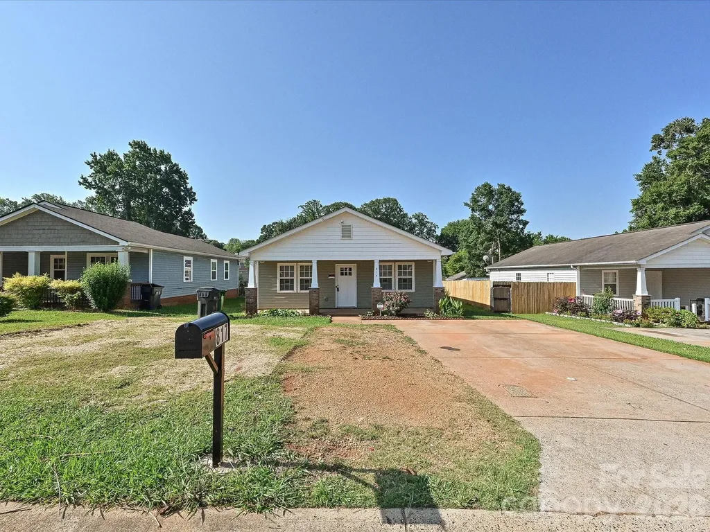 817 Wainwright Avenue Charlotte NC 28206