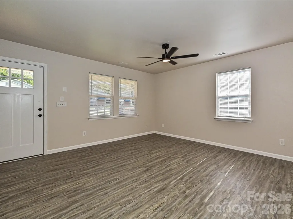 817 Wainwright Avenue Charlotte NC 28206