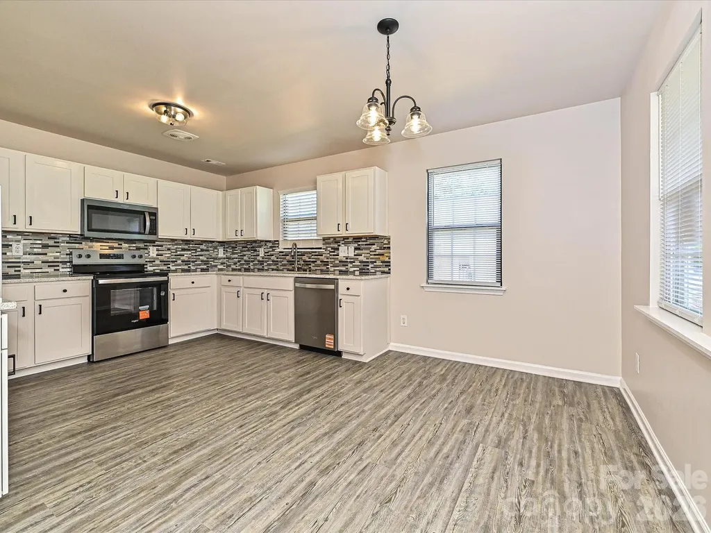 817 Wainwright Avenue Charlotte NC 28206