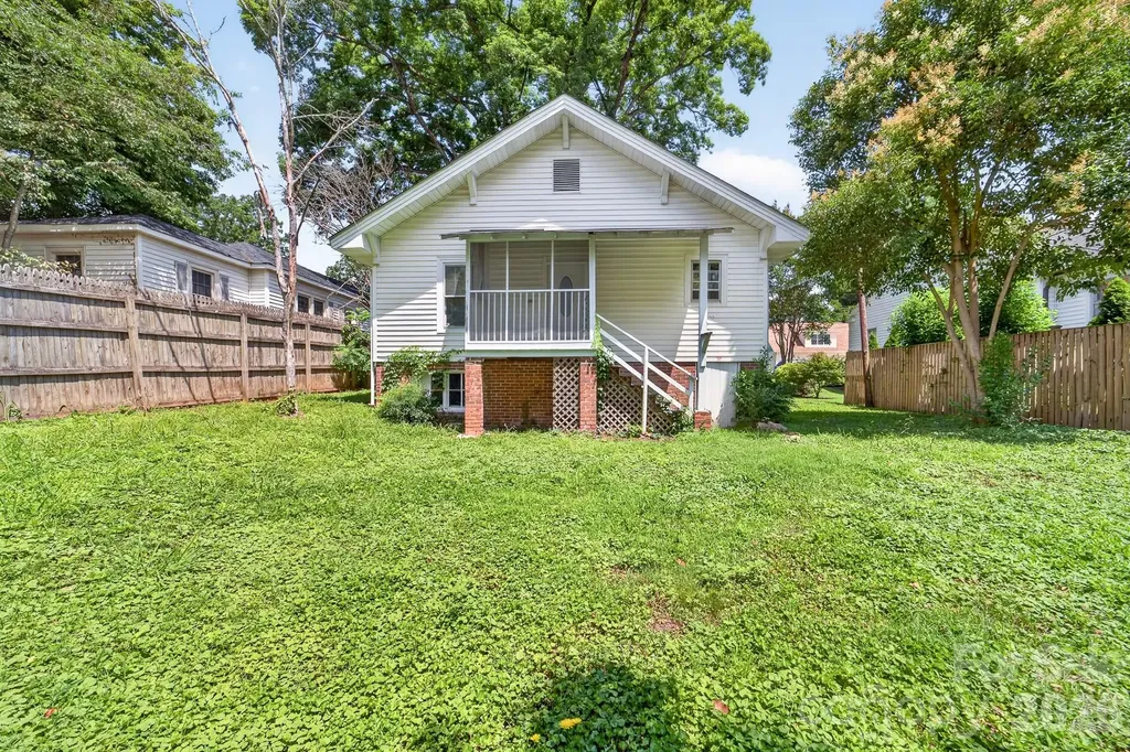 11 Cedar Street Belmont NC 28012
