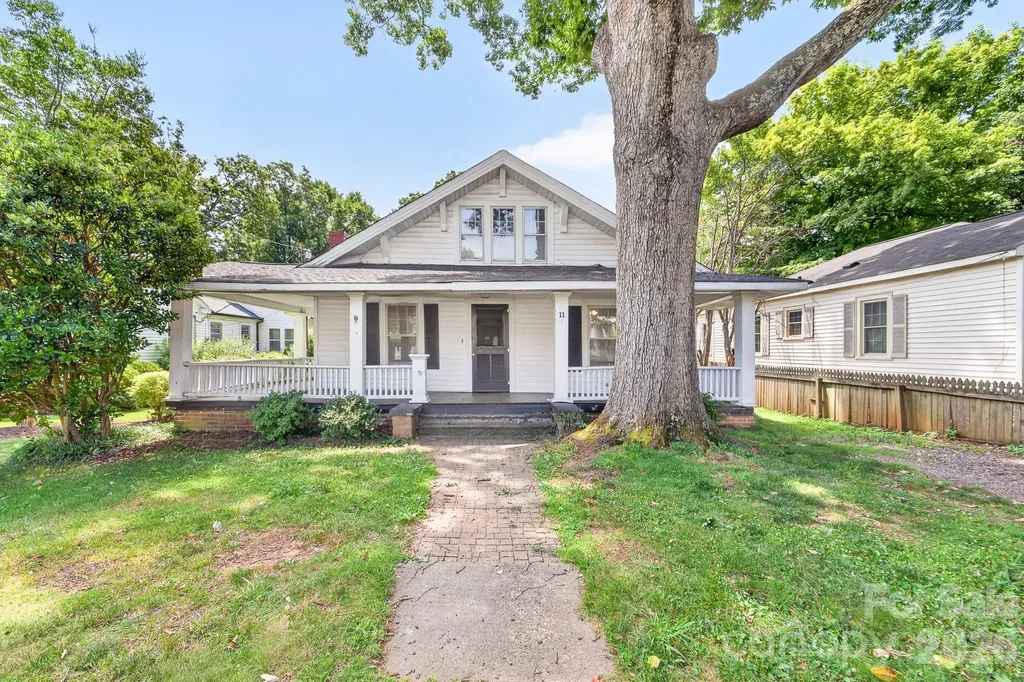 11 Cedar Street Belmont NC 28012