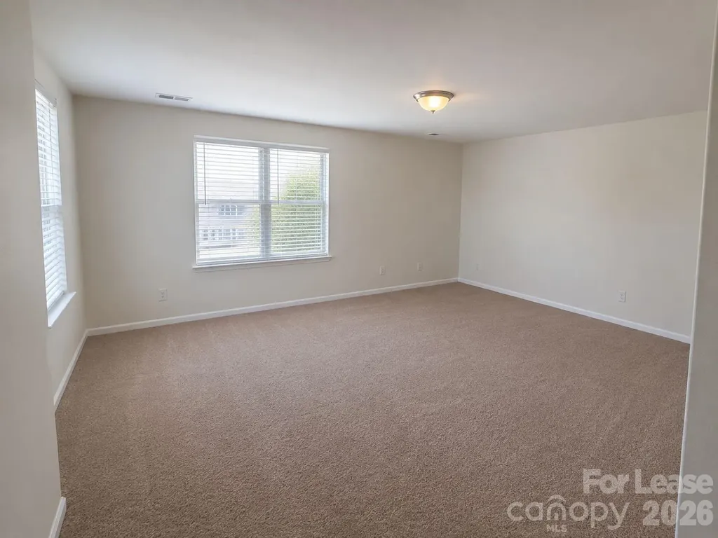 2572 Shoal Park Road Concord NC 28027