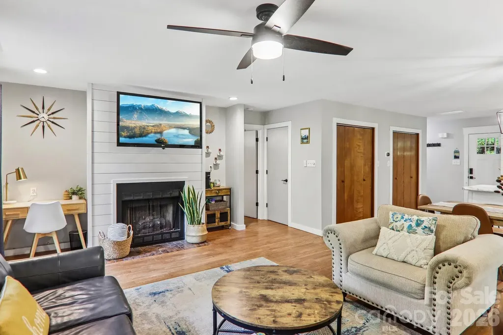 125 Nugget Lane Sylva NC 28779