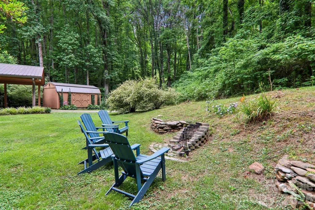 125 Nugget Lane Sylva NC 28779