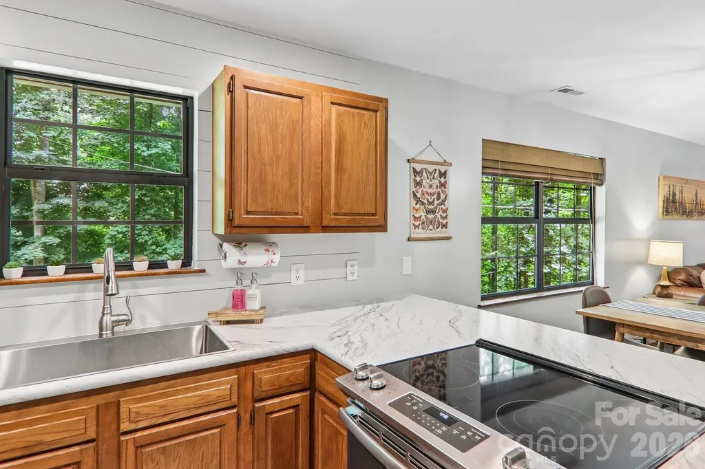 125 Nugget Lane Sylva NC 28779