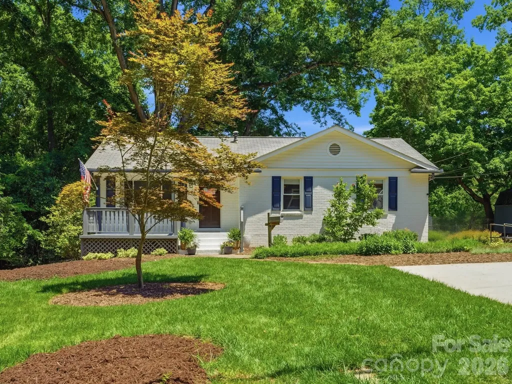 6819 Woodstock Drive Charlotte NC 28210
