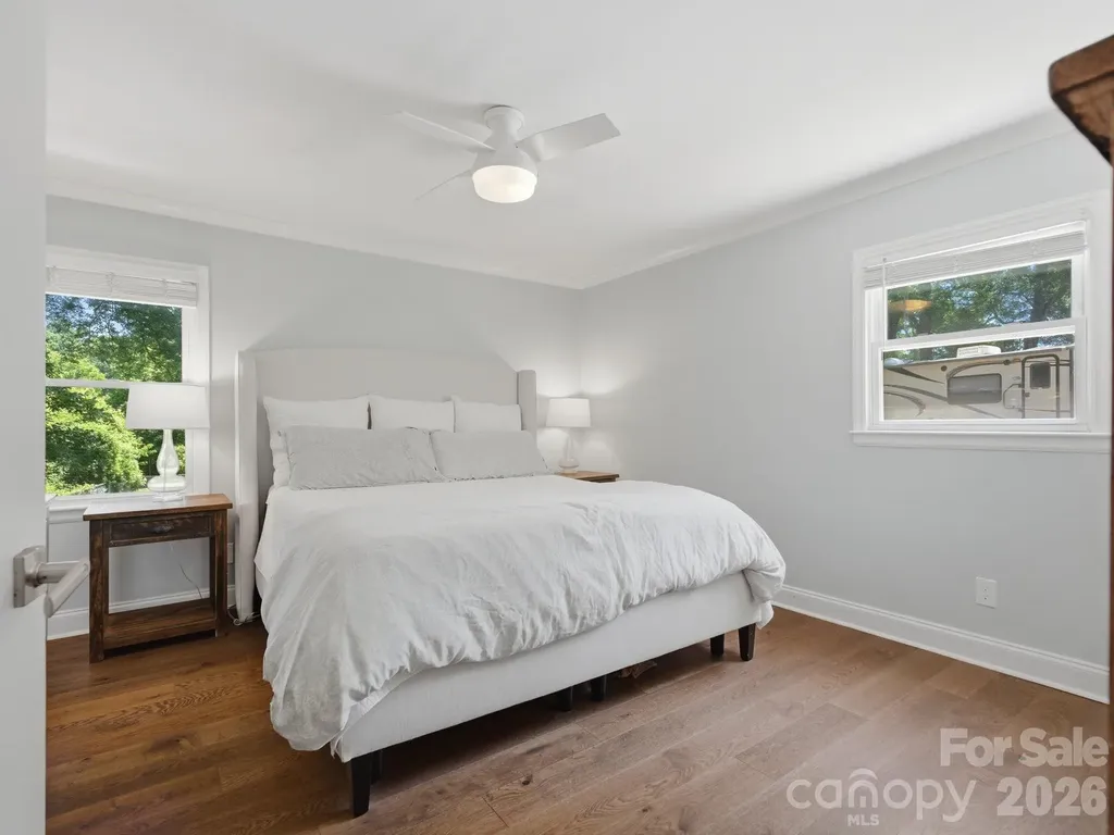 6819 Woodstock Drive Charlotte NC 28210