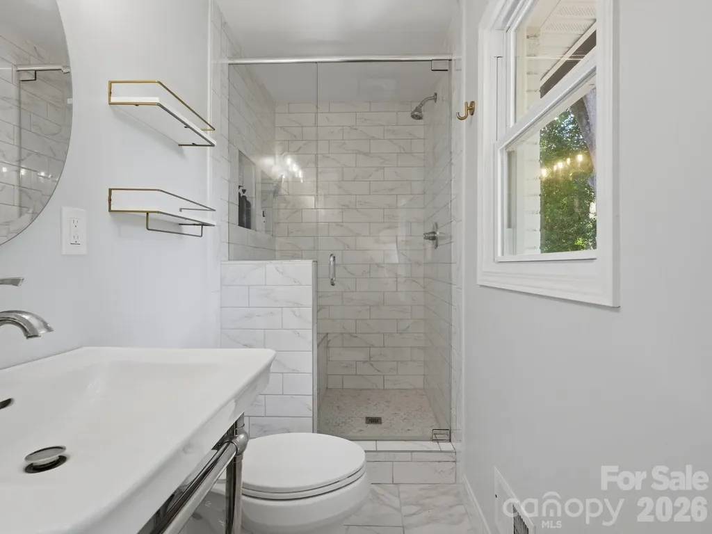 6819 Woodstock Drive Charlotte NC 28210