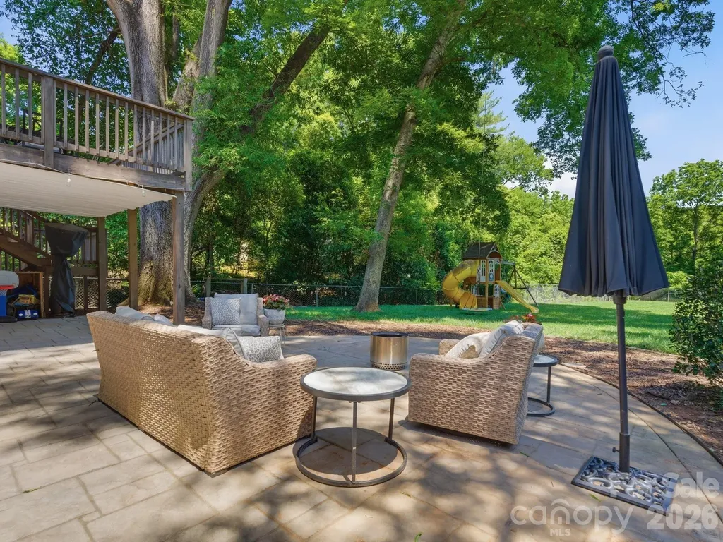 6819 Woodstock Drive Charlotte NC 28210