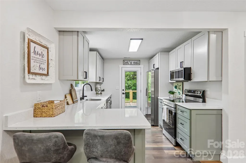 169 East Street Waynesville NC 28786