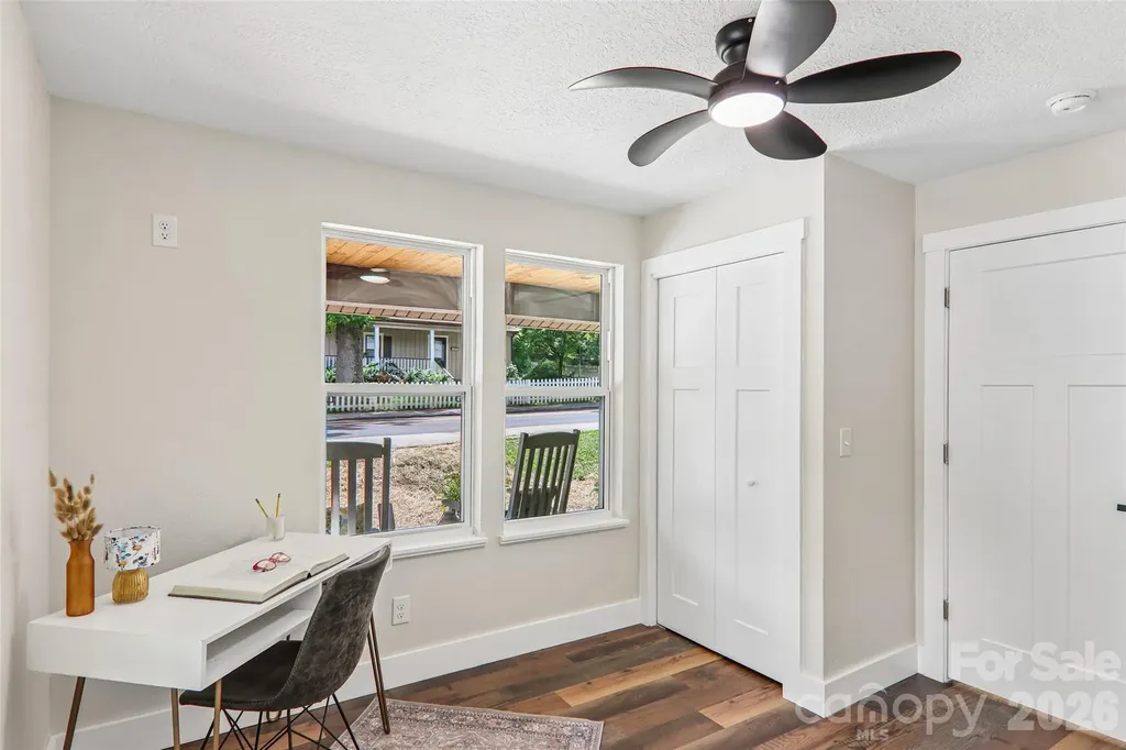 169 East Street Waynesville NC 28786