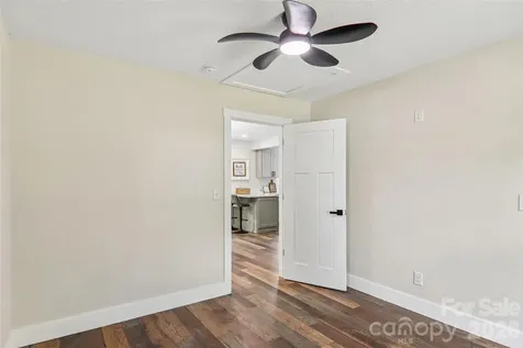 169 East Street Waynesville NC 28786