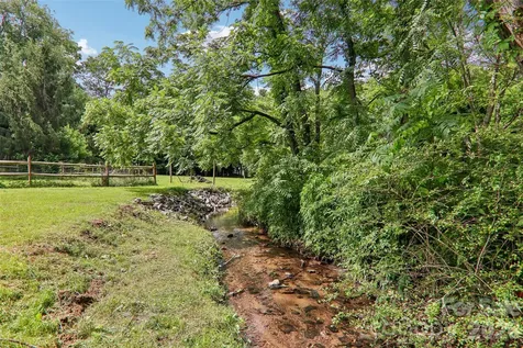 169 East Street Waynesville NC 28786