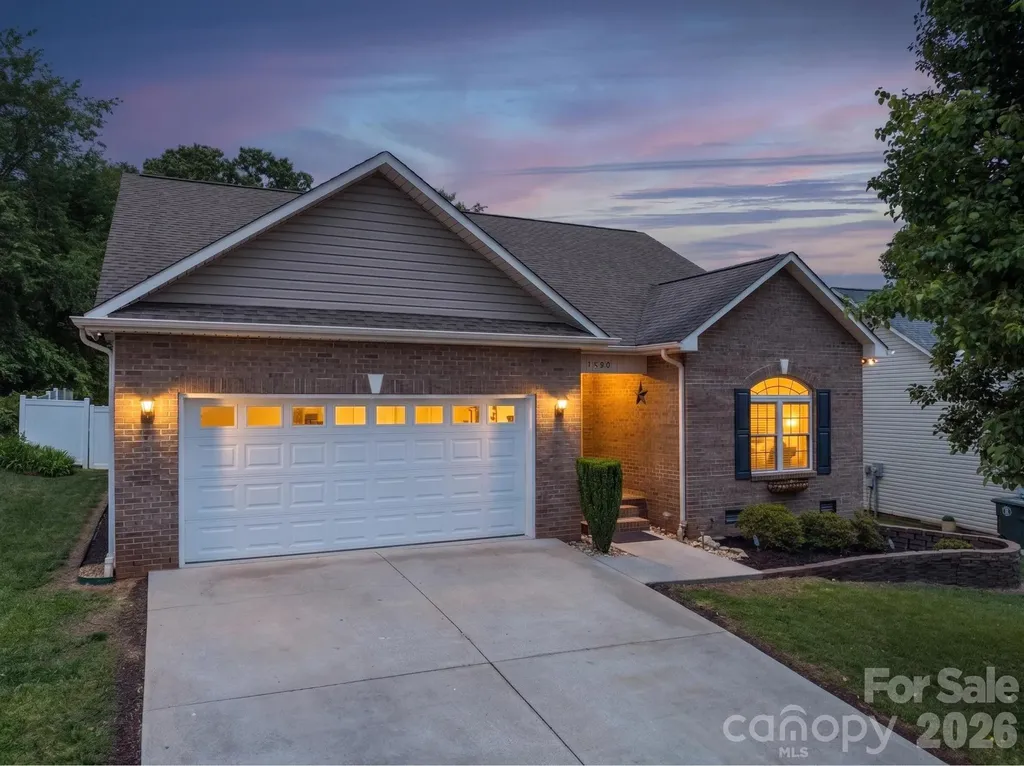 1590 Mayfair Drive Conover NC 28613