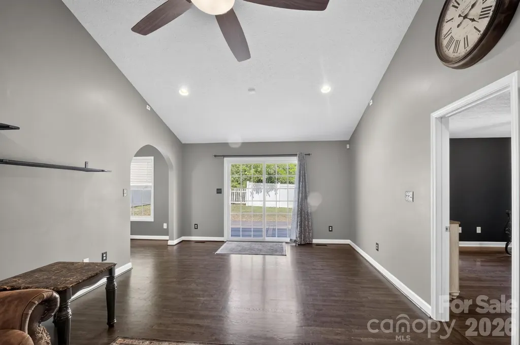 1590 Mayfair Drive Conover NC 28613