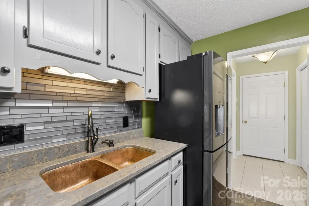1590 Mayfair Drive Conover NC 28613