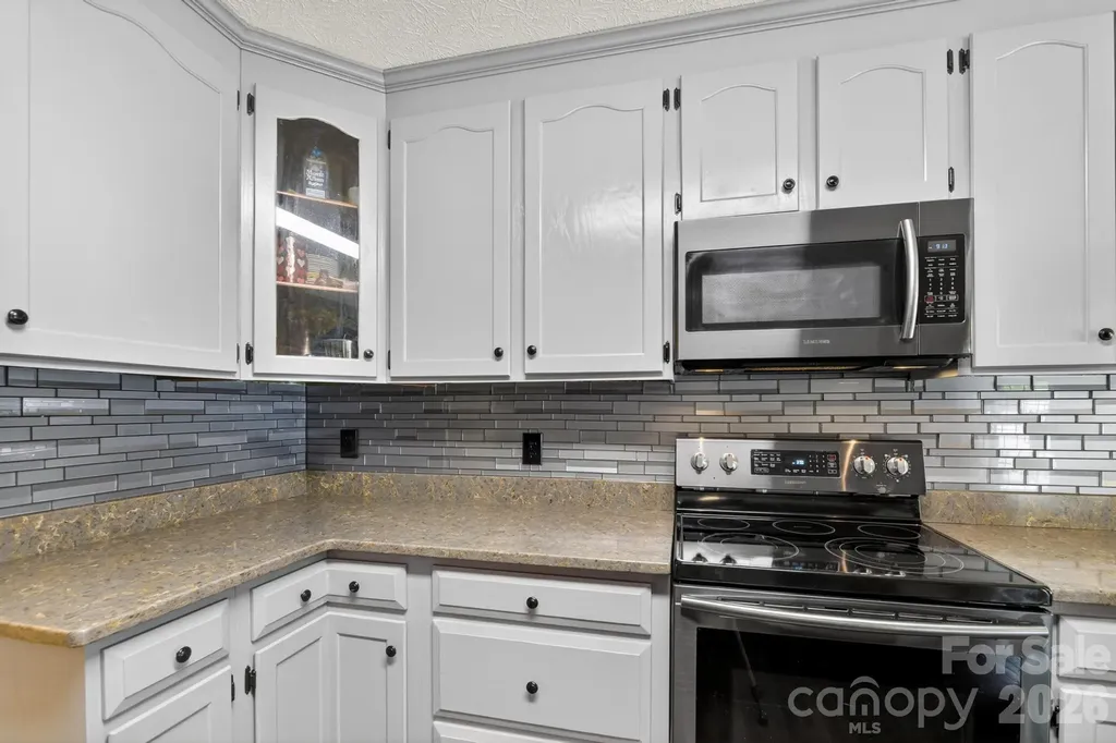1590 Mayfair Drive Conover NC 28613