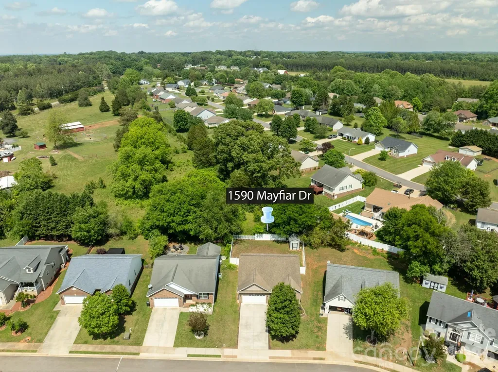 1590 Mayfair Drive Conover NC 28613