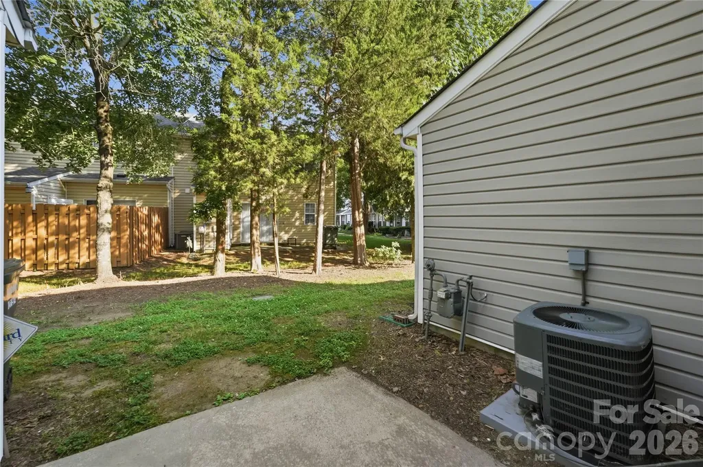2235 Preakness Court Charlotte NC 28273