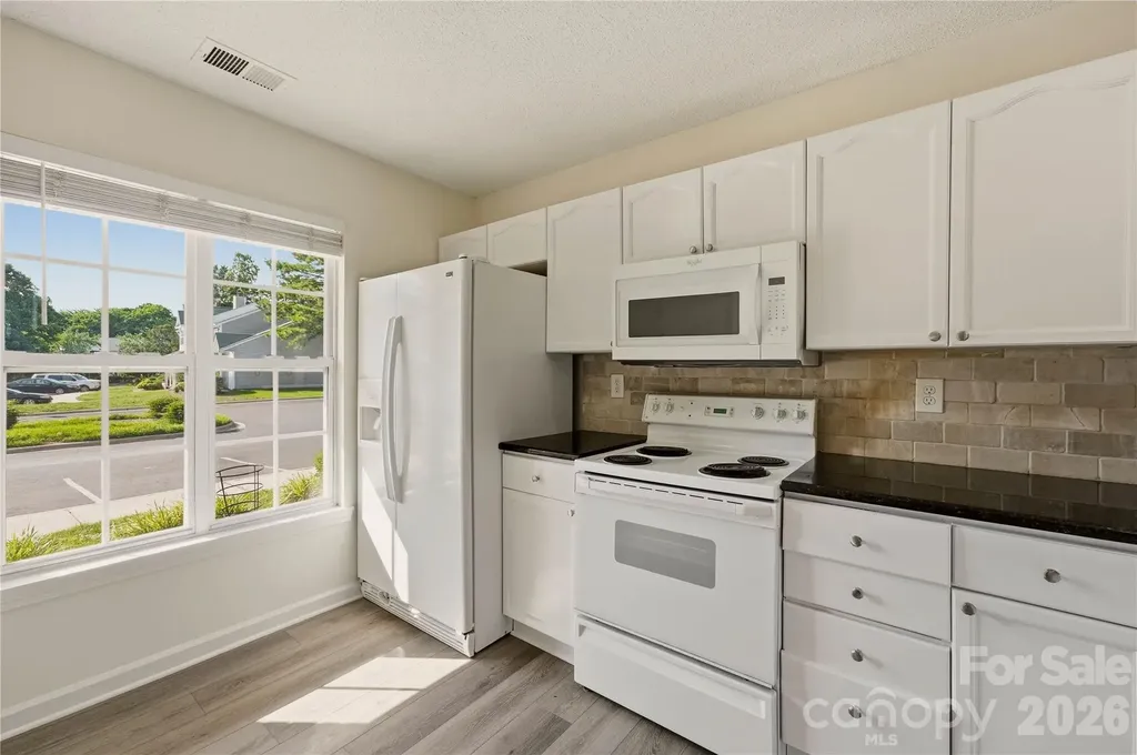 2235 Preakness Court Charlotte NC 28273