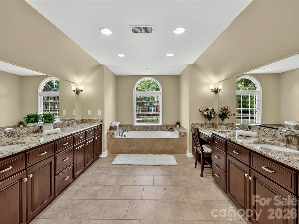 12824 Shamley Court Huntersville NC 28078