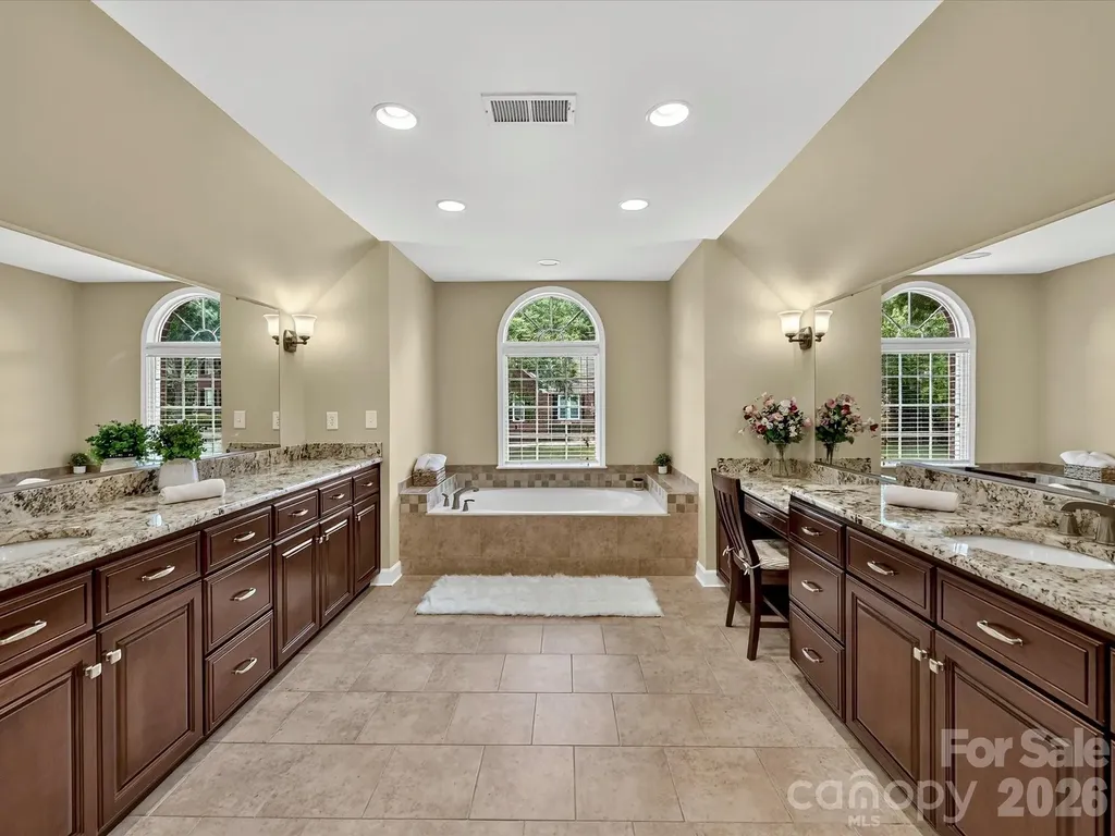 12824 Shamley Court Huntersville NC 28078
