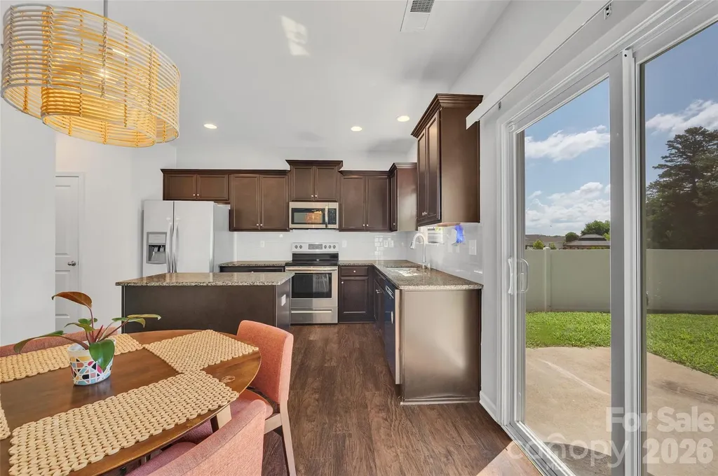112 Kingsway Drive Mooresville NC 28115
