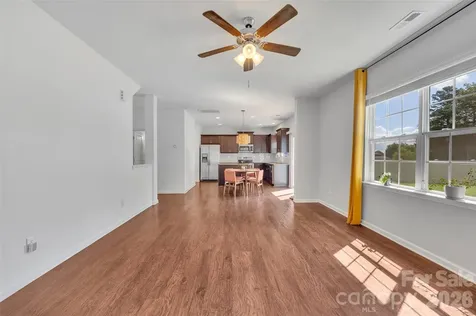 112 Kingsway Drive Mooresville NC 28115
