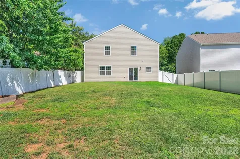 112 Kingsway Drive Mooresville NC 28115