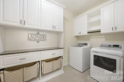2436 Bergamot Street Tega Cay SC 29708