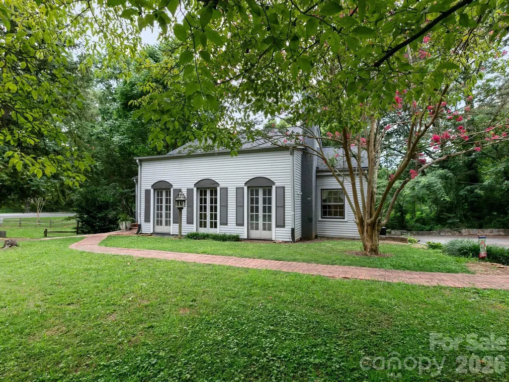 210 Baker Road Tryon NC 28782