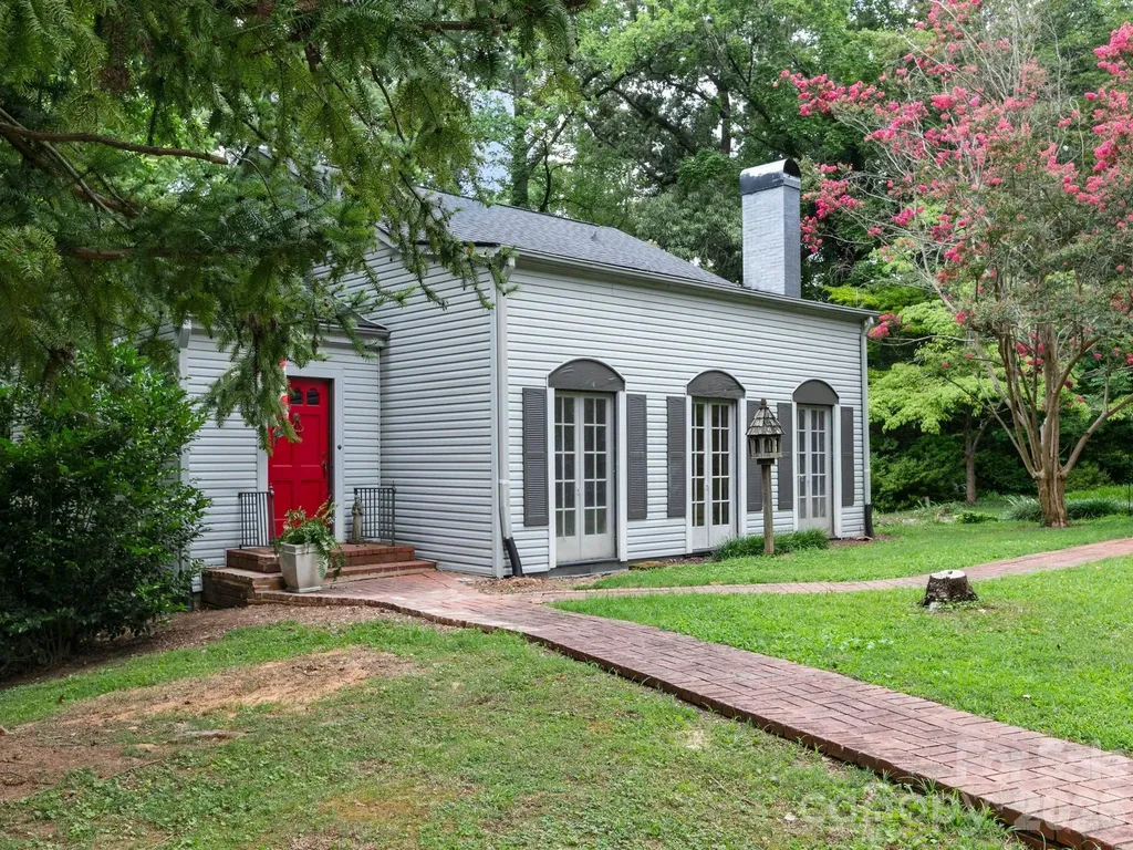 210 Baker Road Tryon NC 28782