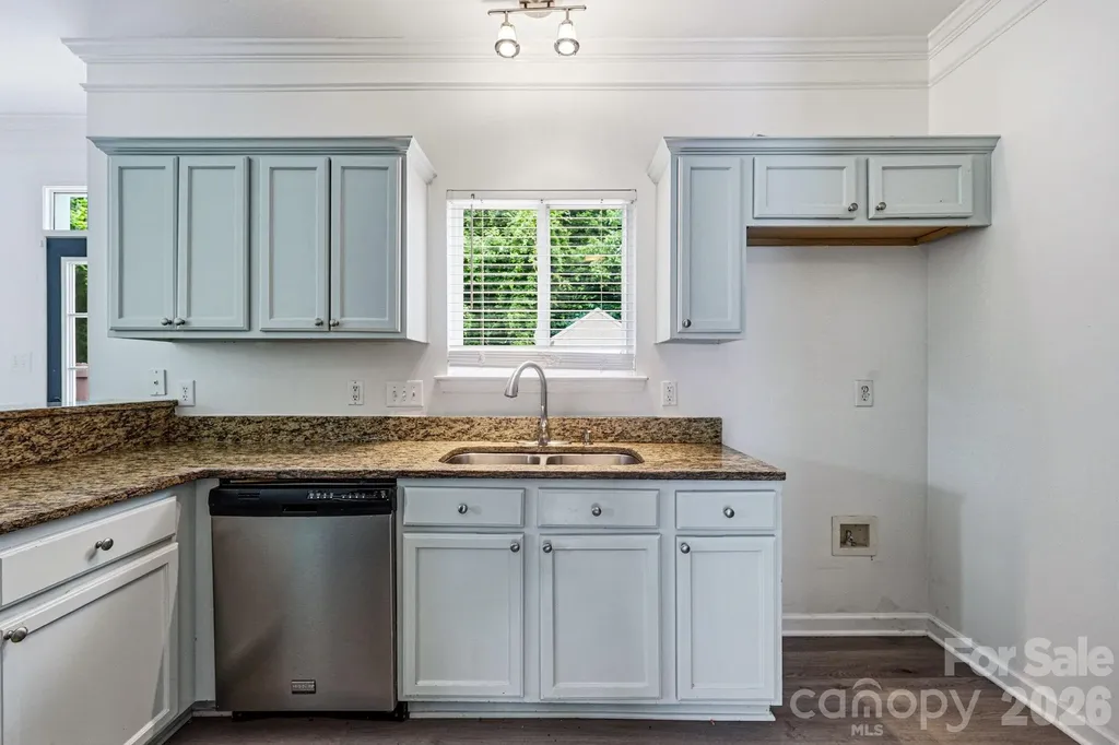5423 Starflower Drive Charlotte NC 28215