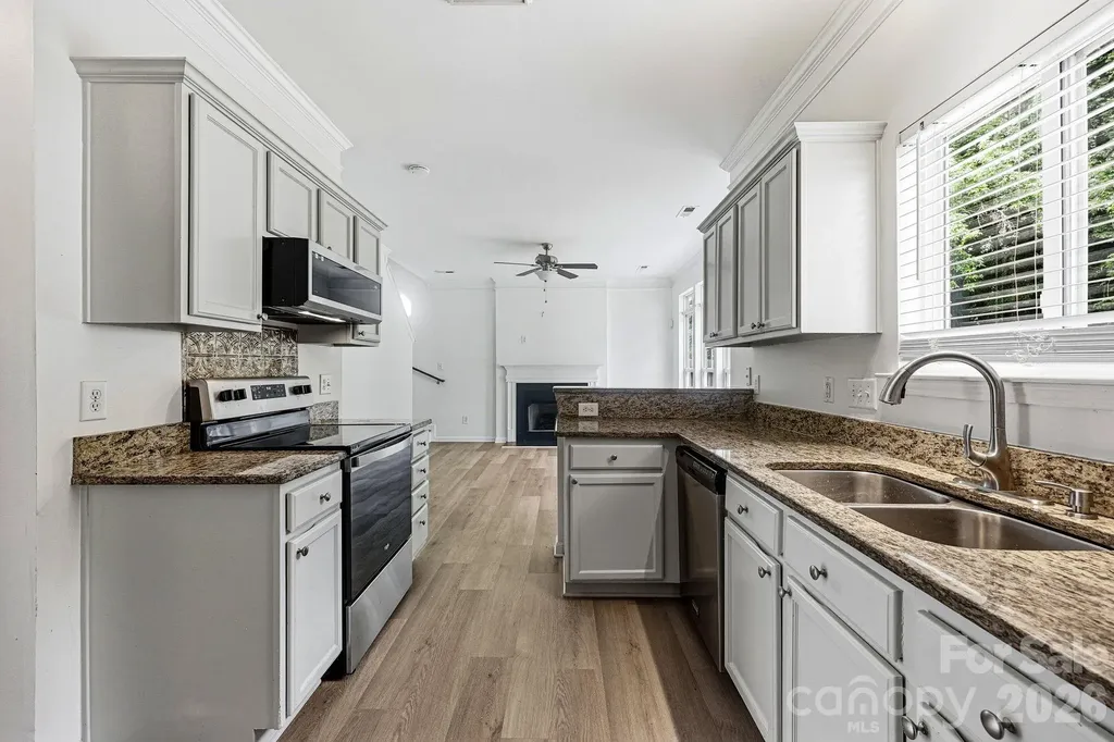 5423 Starflower Drive Charlotte NC 28215