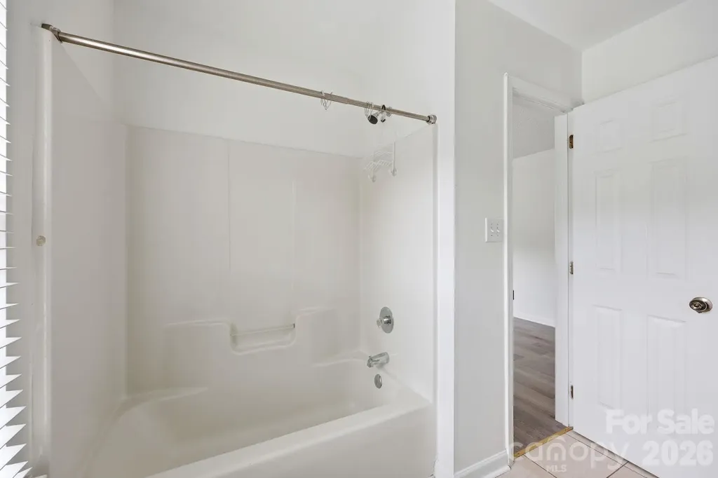 5423 Starflower Drive Charlotte NC 28215