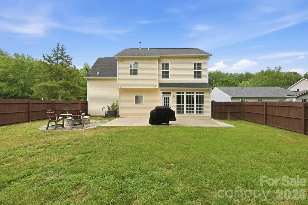 5423 Starflower Drive Charlotte NC 28215