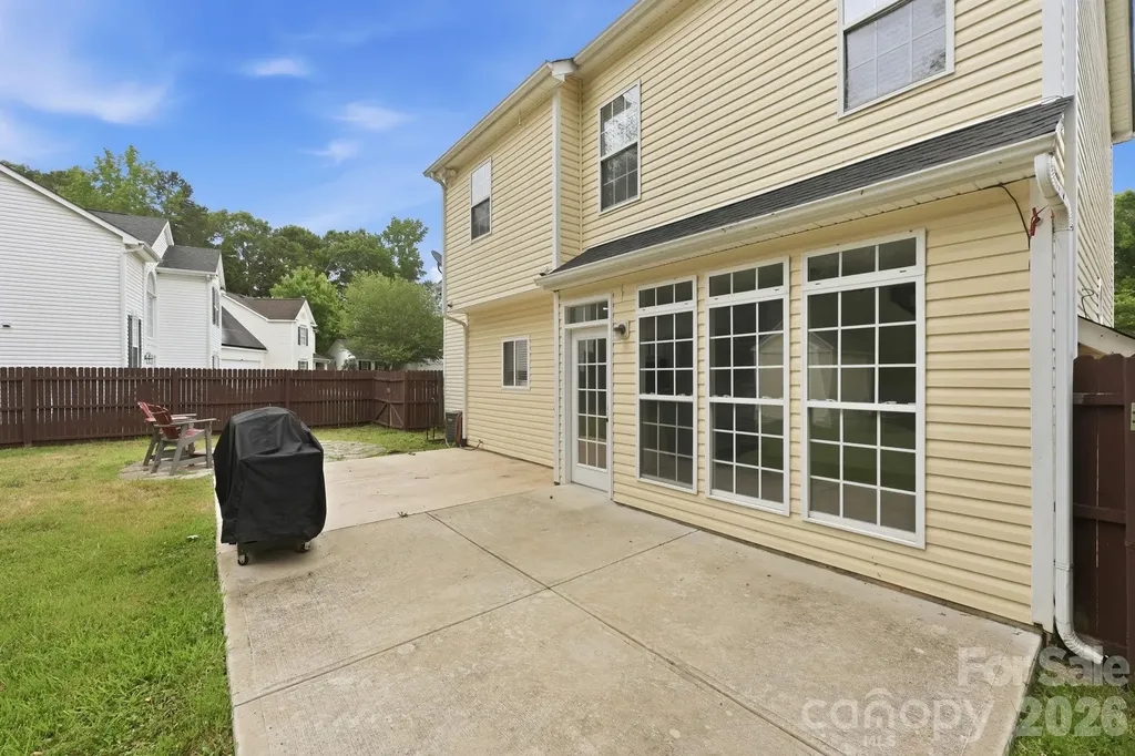 5423 Starflower Drive Charlotte NC 28215