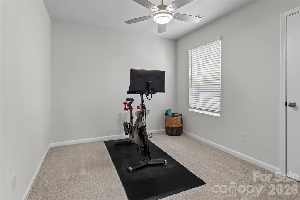 8122 Downy Oak Lane Charlotte NC 28269