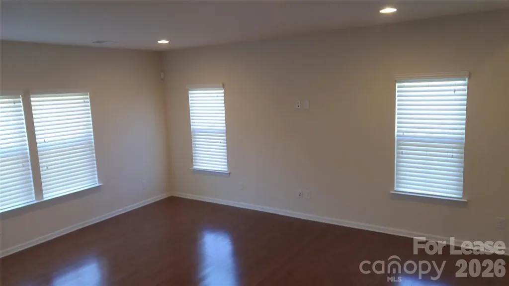 2504 Alyssa Lane Charlotte NC 28208