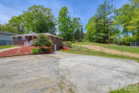 509 Brookside Camp Road Hendersonville NC 28792